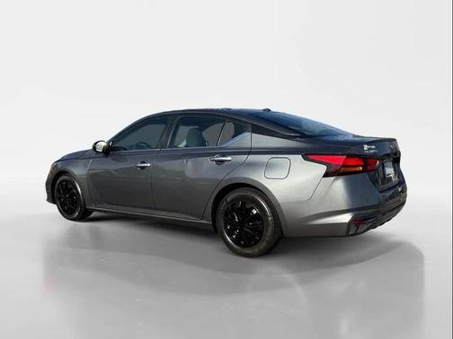 2020 Nissan Altima S FWD