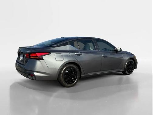 2020 Nissan Altima S FWD
