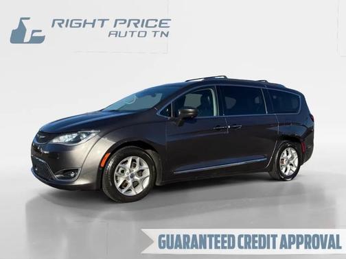 2019 Chrysler Pacifica Touring-L Plus