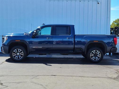 2022 GMC Sierra 2500 AT4
