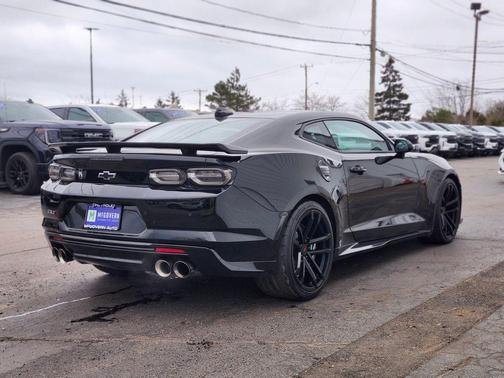 2022 Chevrolet Camaro ZL1