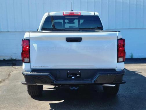 2025 Chevrolet Colorado WT