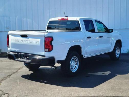 2025 Chevrolet Colorado WT