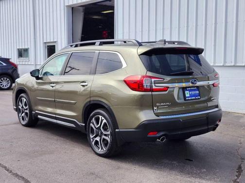 Autumn Green Metallic 2024 Subaru Ascent Touring 7-Passenger