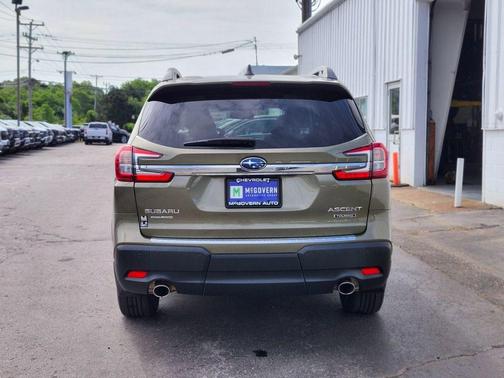 Autumn Green Metallic 2024 Subaru Ascent Touring 7-Passenger