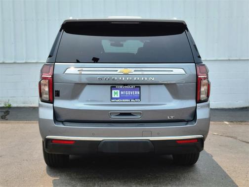 2021 Chevrolet Suburban LT