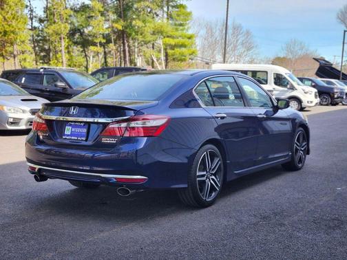 Obsidian Blue Pearl 2017 Honda Accord Sport SE