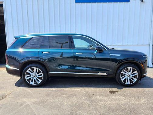 Emerald Lake Metallic 2026 Cadillac VISTIQ Luxury