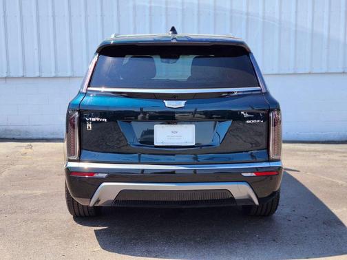 Emerald Lake Metallic 2026 Cadillac VISTIQ Luxury