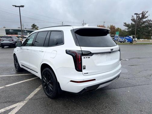 Crystal White Tricoat 2024 Cadillac XT6 Sport AWD