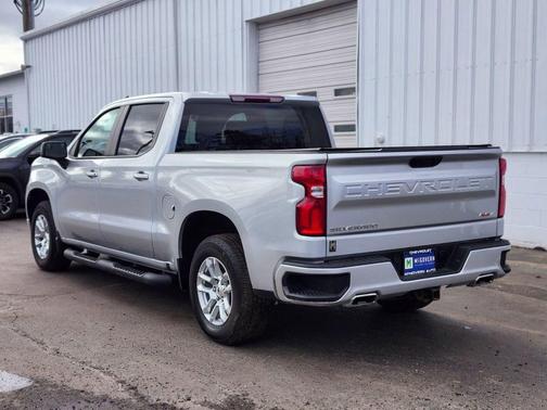 Silver Ice Metallic 2022 Chevrolet Silverado 1500 RST