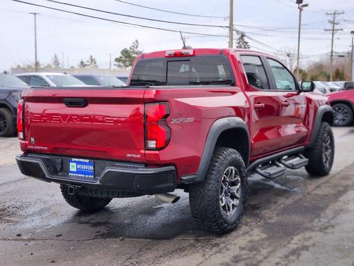 Radiant Red Tintcoat 2024 Chevrolet Colorado ZR2