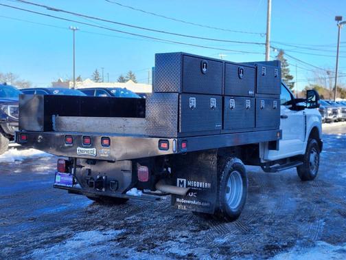 Oxford White 2023 Ford F-350 XL