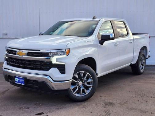 Summit White 2026 Chevrolet Silverado 1500 LT