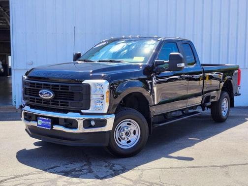 Agate Black Metallic 2024 Ford F-350 XL