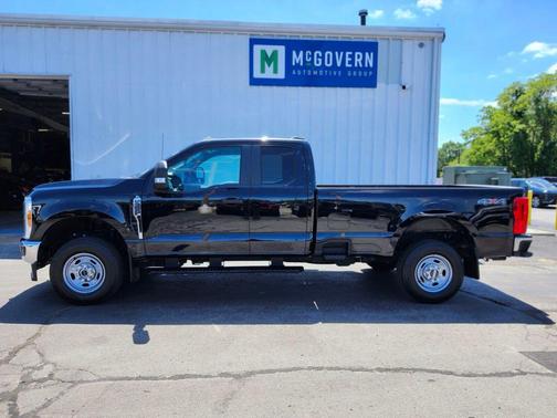 Agate Black Metallic 2024 Ford F-350 XL