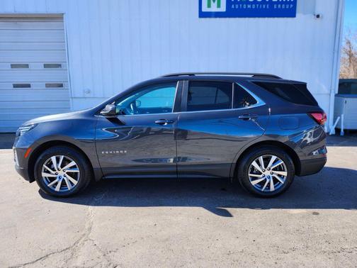 Iron Gray Metallic 2023 Chevrolet Equinox 1LT