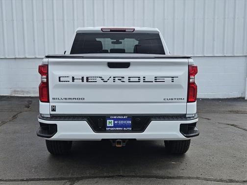 2021 Chevrolet Silverado 1500 Custom