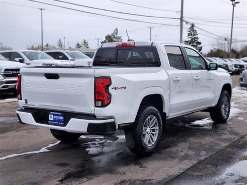 2024 Chevrolet Colorado LT