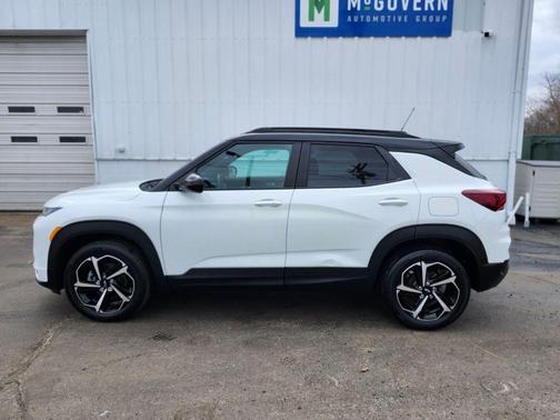 Summit White 2023 Chevrolet Trailblazer RS