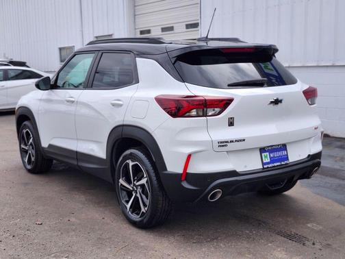 Summit White 2023 Chevrolet Trailblazer RS