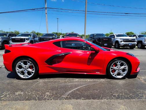 Torch Red 2020 Chevrolet Corvette Stingray w/3LT
