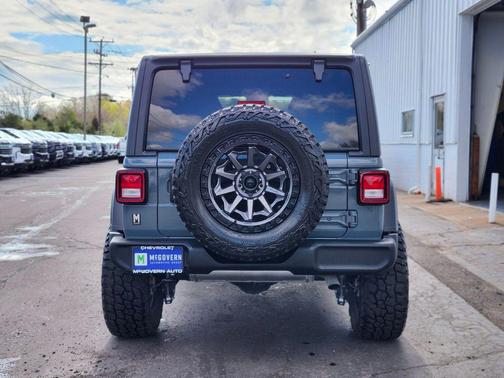 Anvil Clear Coat 2024 Jeep Wrangler Sport S