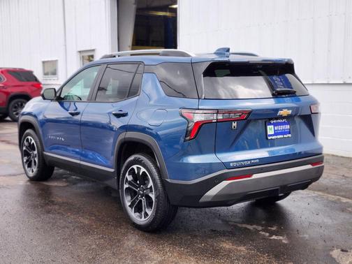 Lakeshore Blue Metallic 2025 Chevrolet Equinox 1LT