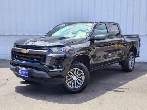 Black 2024 Chevrolet Colorado LT