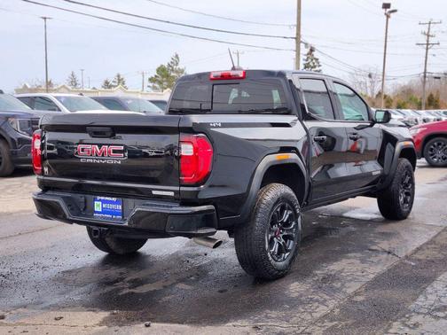 Onyx Black 2025 GMC Canyon Elevation