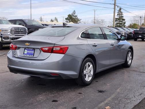 2023 Chevrolet Malibu 1LS