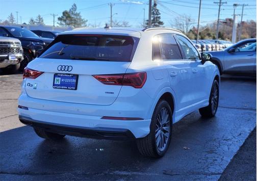 2024 Audi Q3 Premium Plus 40 TFSI quattro Tiptronic