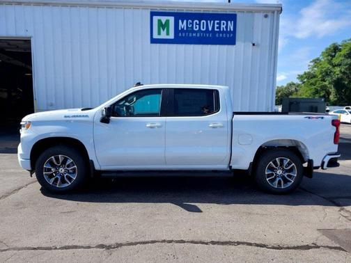 Summit White 2026 Chevrolet Silverado 1500 RST