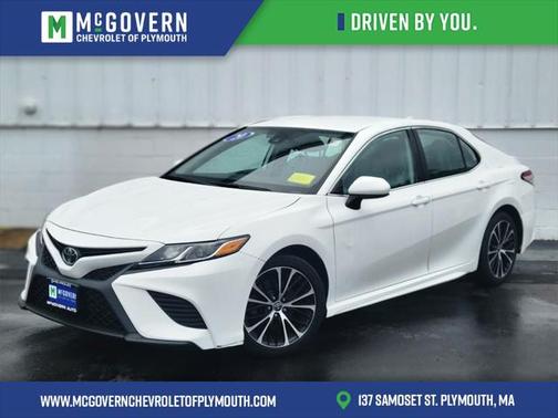 2020 Toyota Camry SE