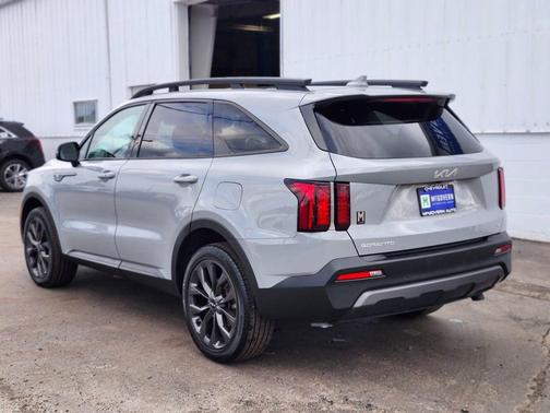 Wolf Gray 2023 Kia Sorento EX