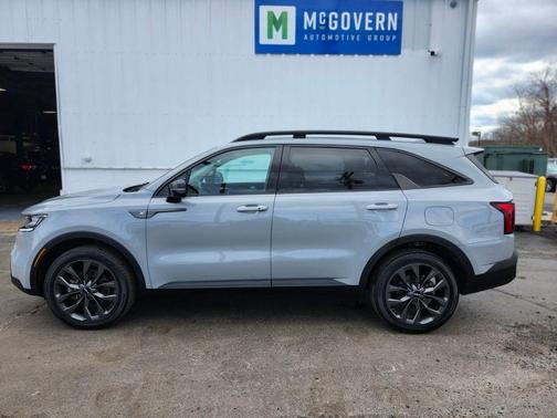 Wolf Gray 2023 Kia Sorento EX