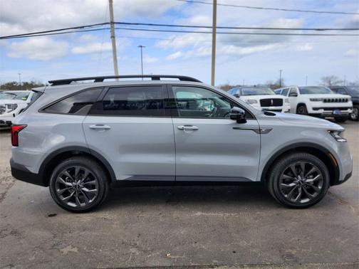 2023 Kia Sorento EX