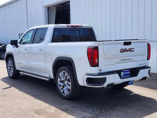 Summit White 2024 GMC Sierra 1500 Denali