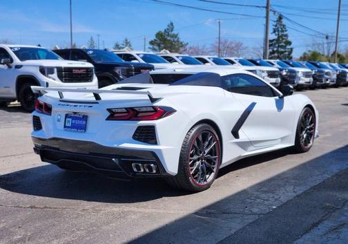 Arctic White 2025 Chevrolet Corvette Stingray w/3LT