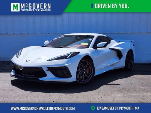 Arctic White 2025 Chevrolet Corvette Stingray w/3LT