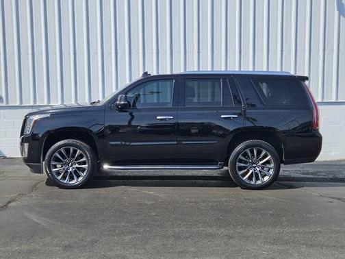 2019 Cadillac Escalade Luxury