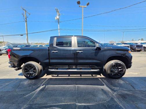 Black 2025 Chevrolet Silverado 1500 Custom Trail Boss