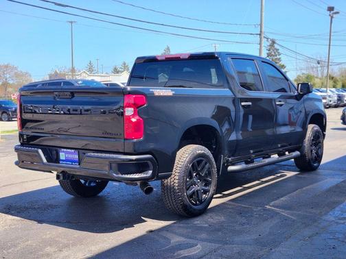 Black 2025 Chevrolet Silverado 1500 Custom Trail Boss