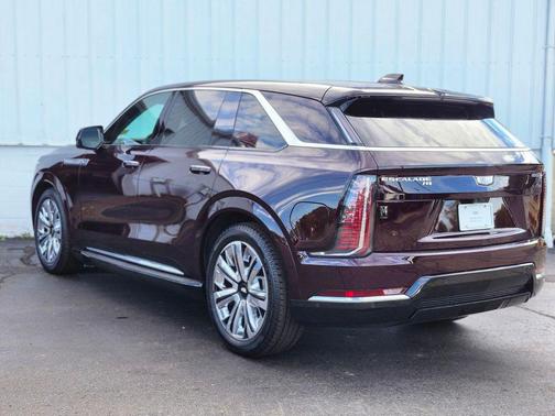 Black Cherry Tintcoat 2025 Cadillac Escalade IQ Luxury 1