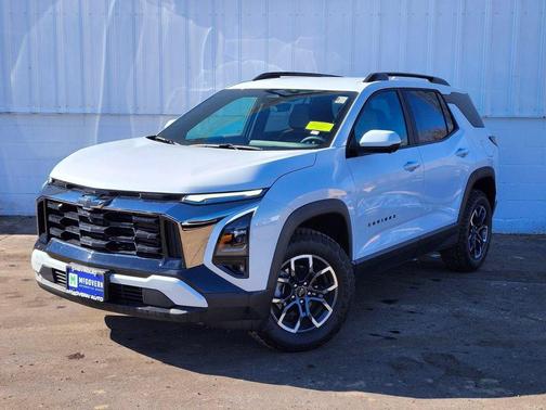Polar White Tricoat 2026 Chevrolet Equinox AWD ACTIV