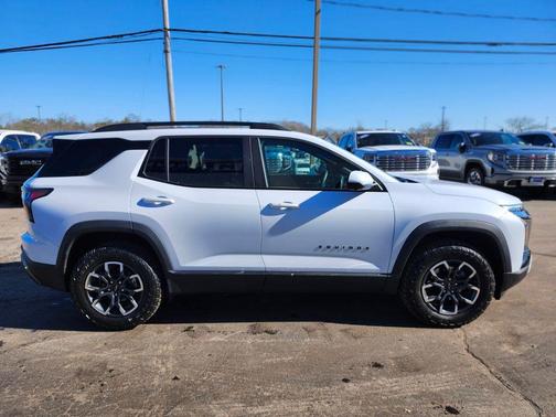 Polar White Tricoat 2026 Chevrolet Equinox AWD ACTIV