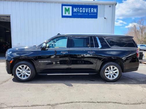 Black 2023 Chevrolet Suburban Premier