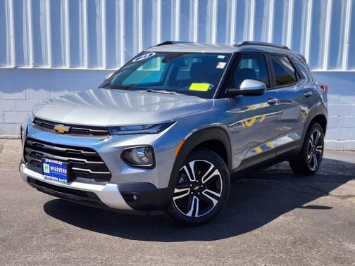 Sterling Gray Metallic 2023 Chevrolet Trailblazer LT