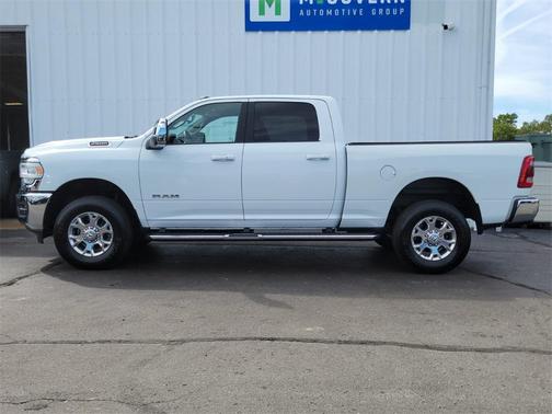 2024 RAM 2500 Laramie Crew Cab 4x4 6'4' Box