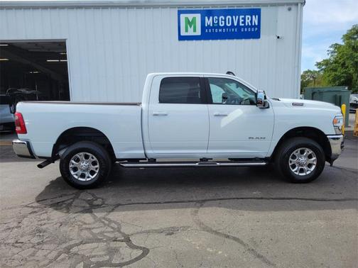 2024 RAM 2500 Laramie Crew Cab 4x4 6'4' Box